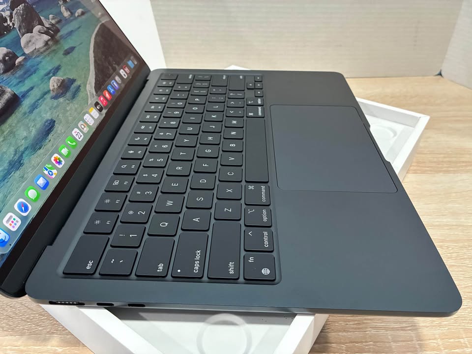 The laptop people kept asking about