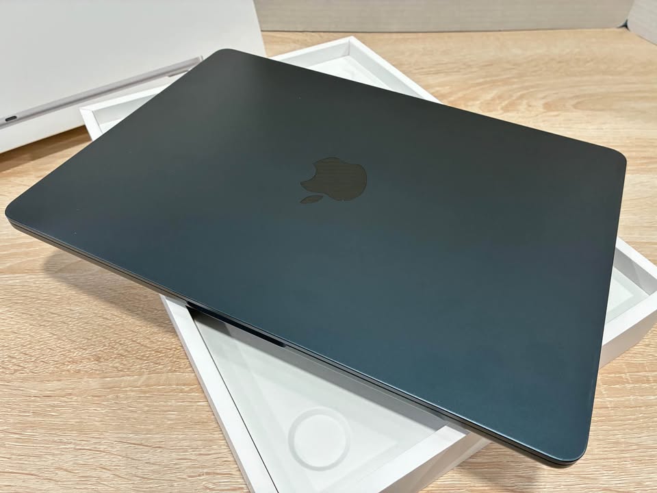 The laptop people kept asking about